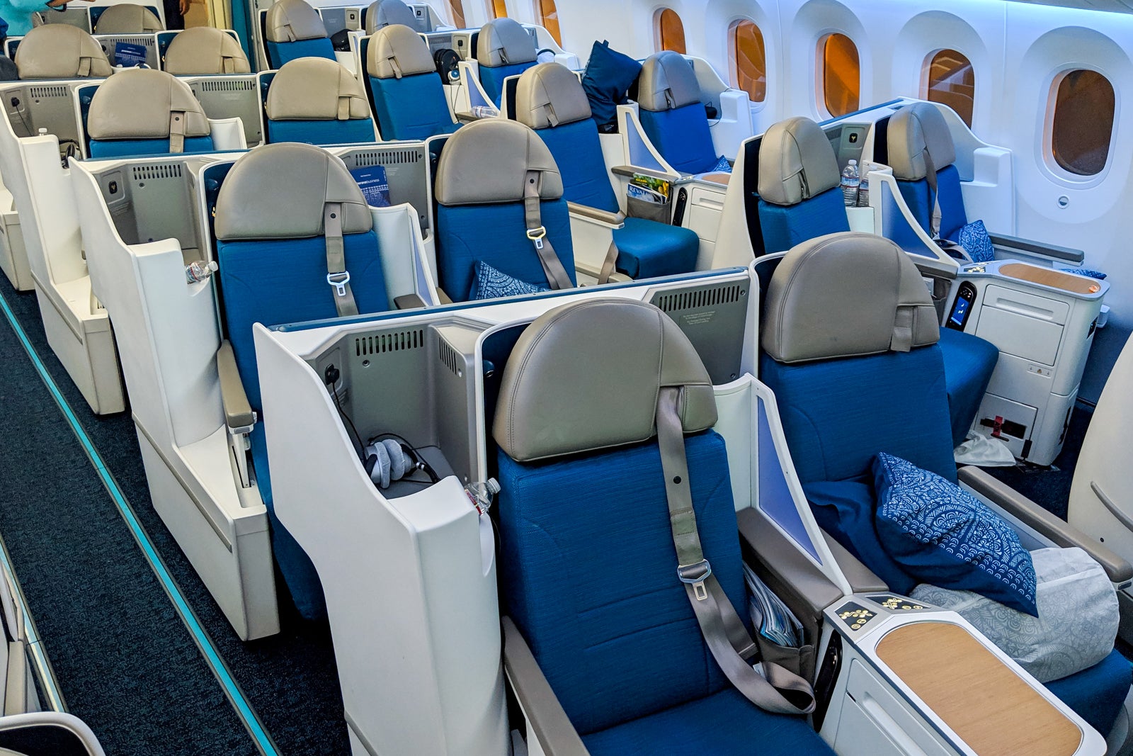 Read more about the article Deal alert: Widespread Air Tahiti business class award space to French Polynesia