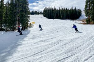 Read more about the article Ski season starts this weekend: 1st US ski resort announces its opening