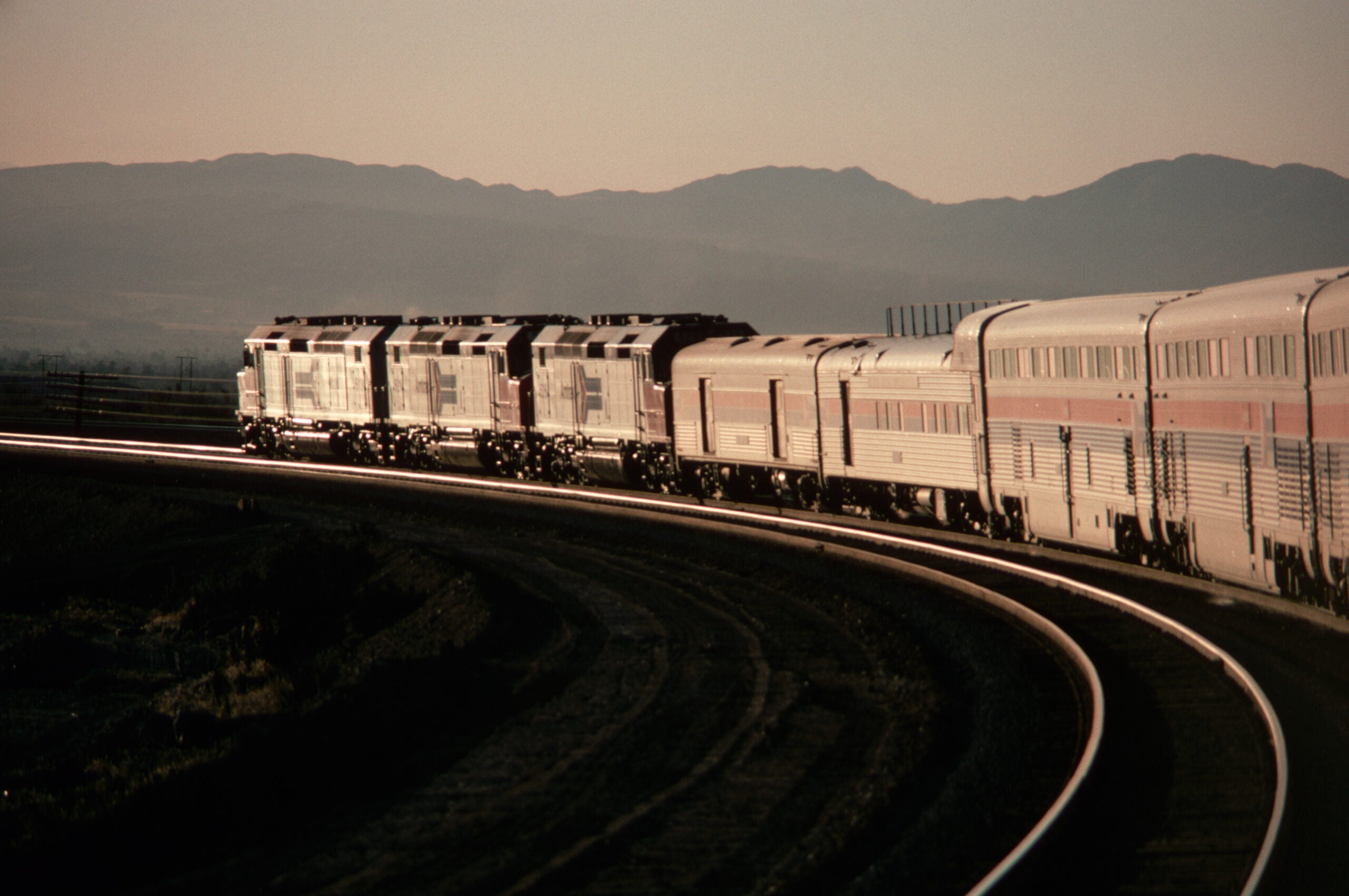 Read more about the article 4 great scenic train rides across the US