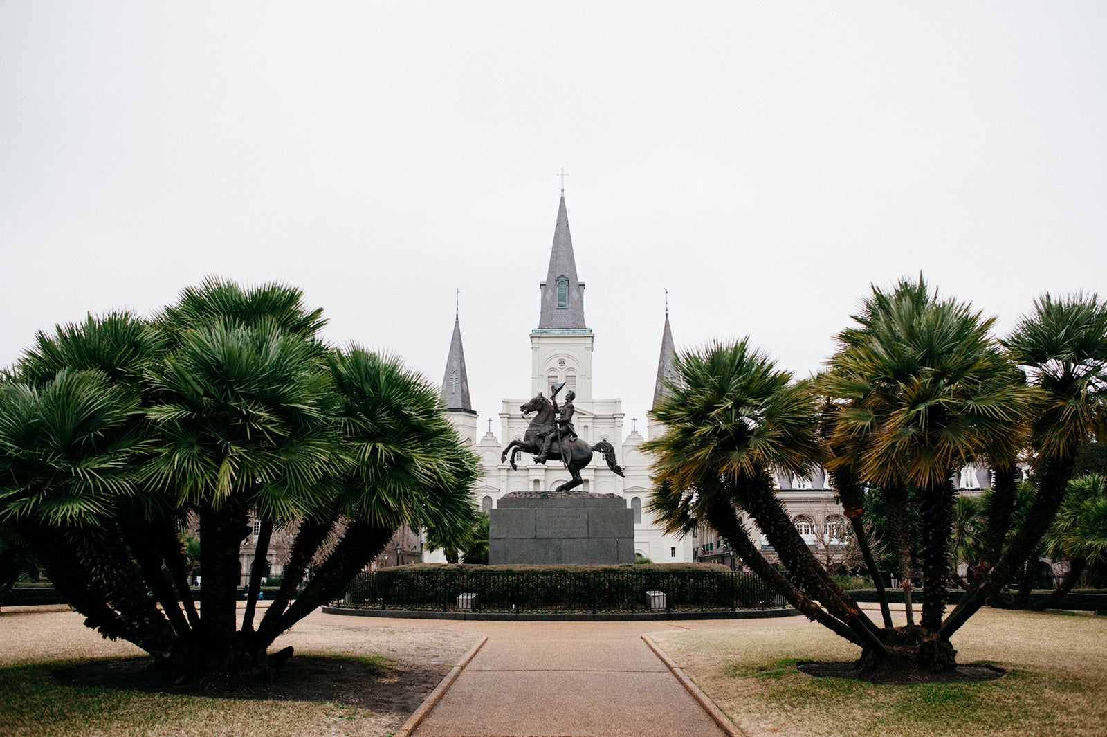 You are currently viewing What I learned traveling to New Orleans as a solo tourist