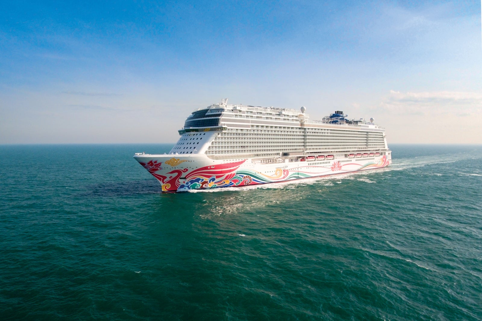 You are currently viewing Norwegian Cruise Line reverses course on a major change after complaints