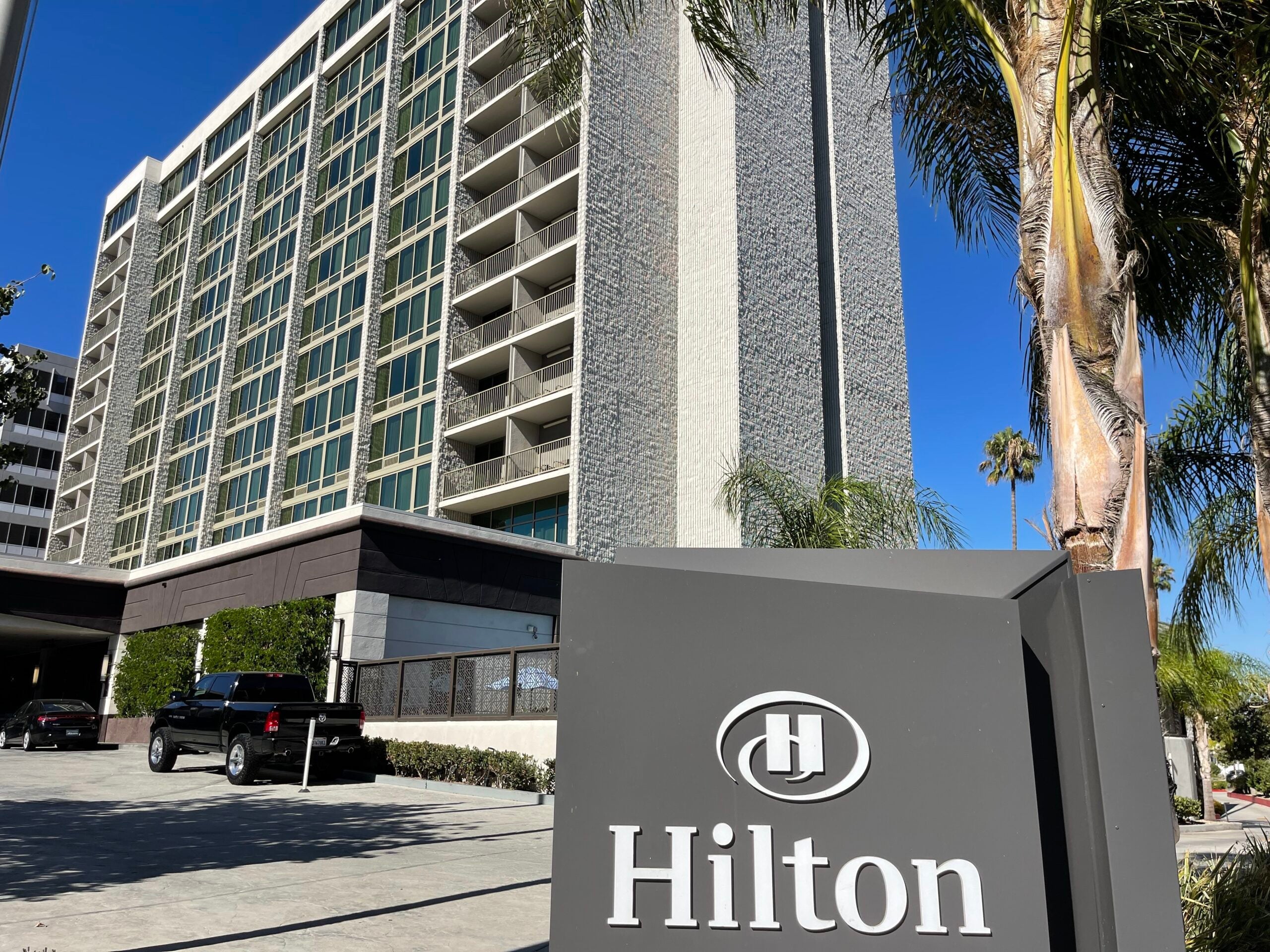 You are currently viewing Everything you need to know about Hilton Honors lifetime elite status