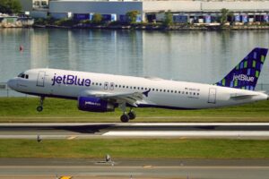 Read more about the article JetBlue launching overhauled TrueBlue loyalty program May 10 with major new perks, 4 status tiers