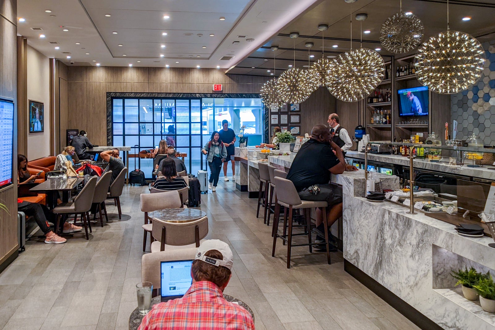 You are currently viewing 63 Plaza Premium lounges are joining the Priority Pass program this month