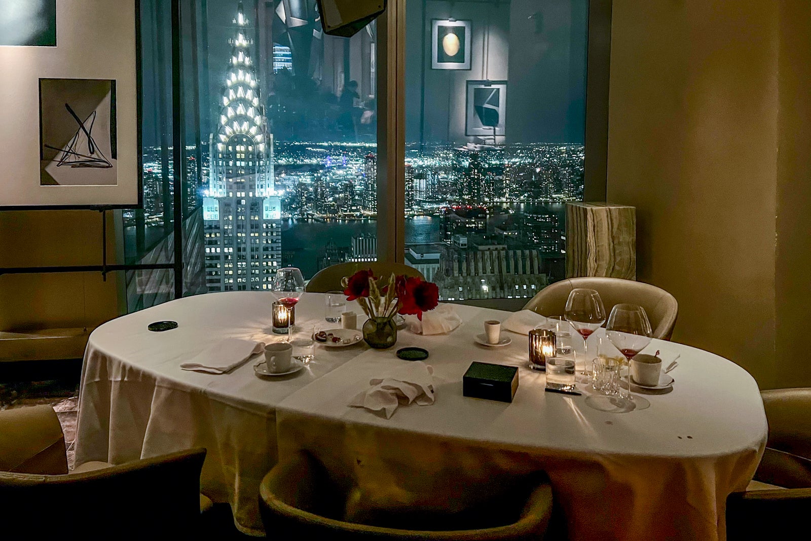 You are currently viewing What it’s like having dinner at the new American Express Centurion New York 55 stories above Manhattan