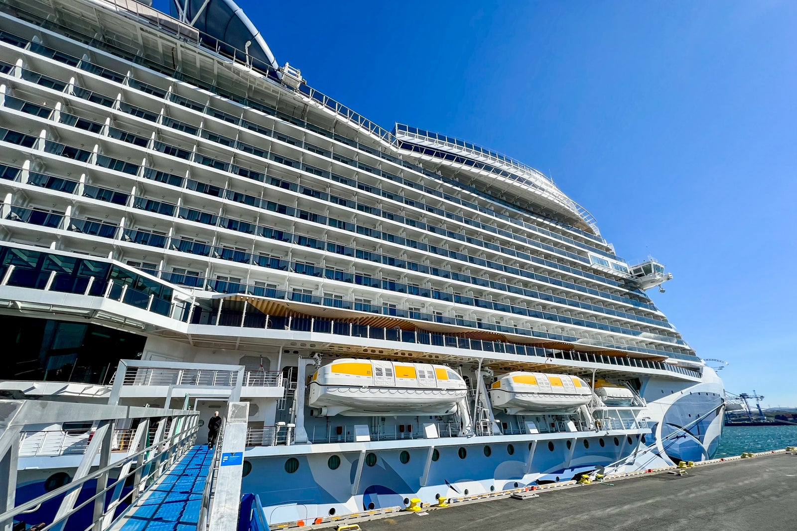 You are currently viewing The 5 best destinations you can visit on a Norwegian Cruise Line ship