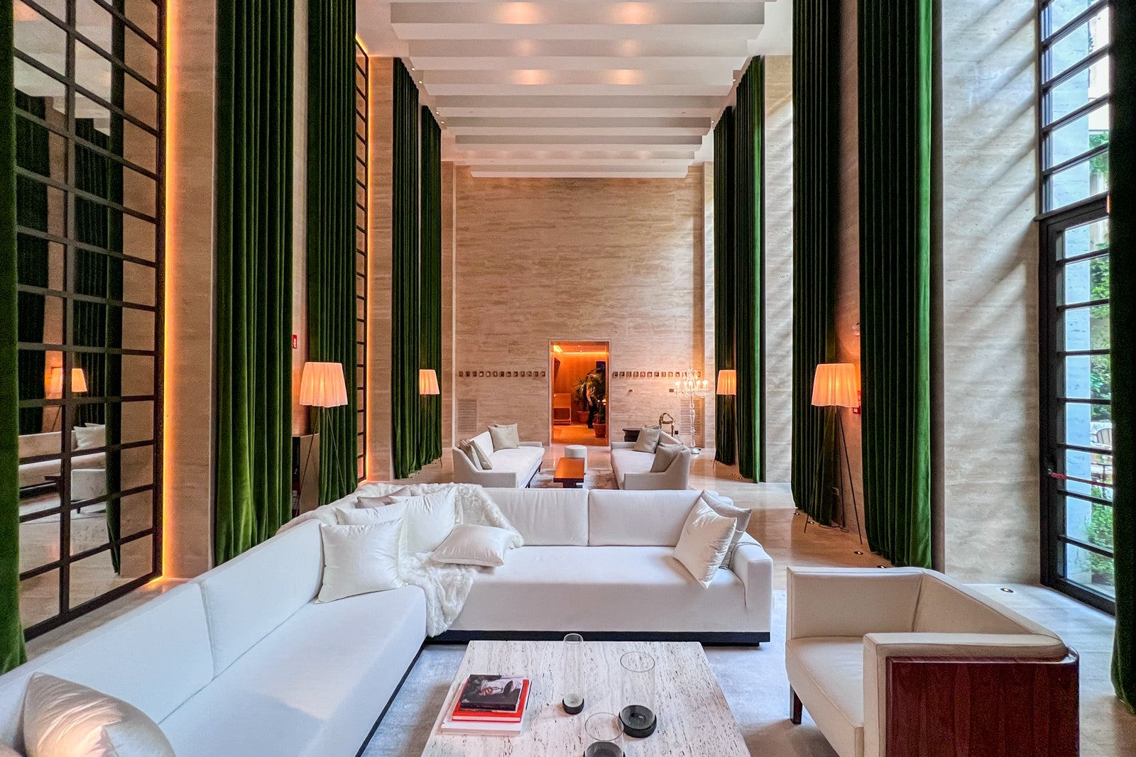 Read more about the article Inside the Rome Edition, 1 of the Eternal City’s hottest hotels