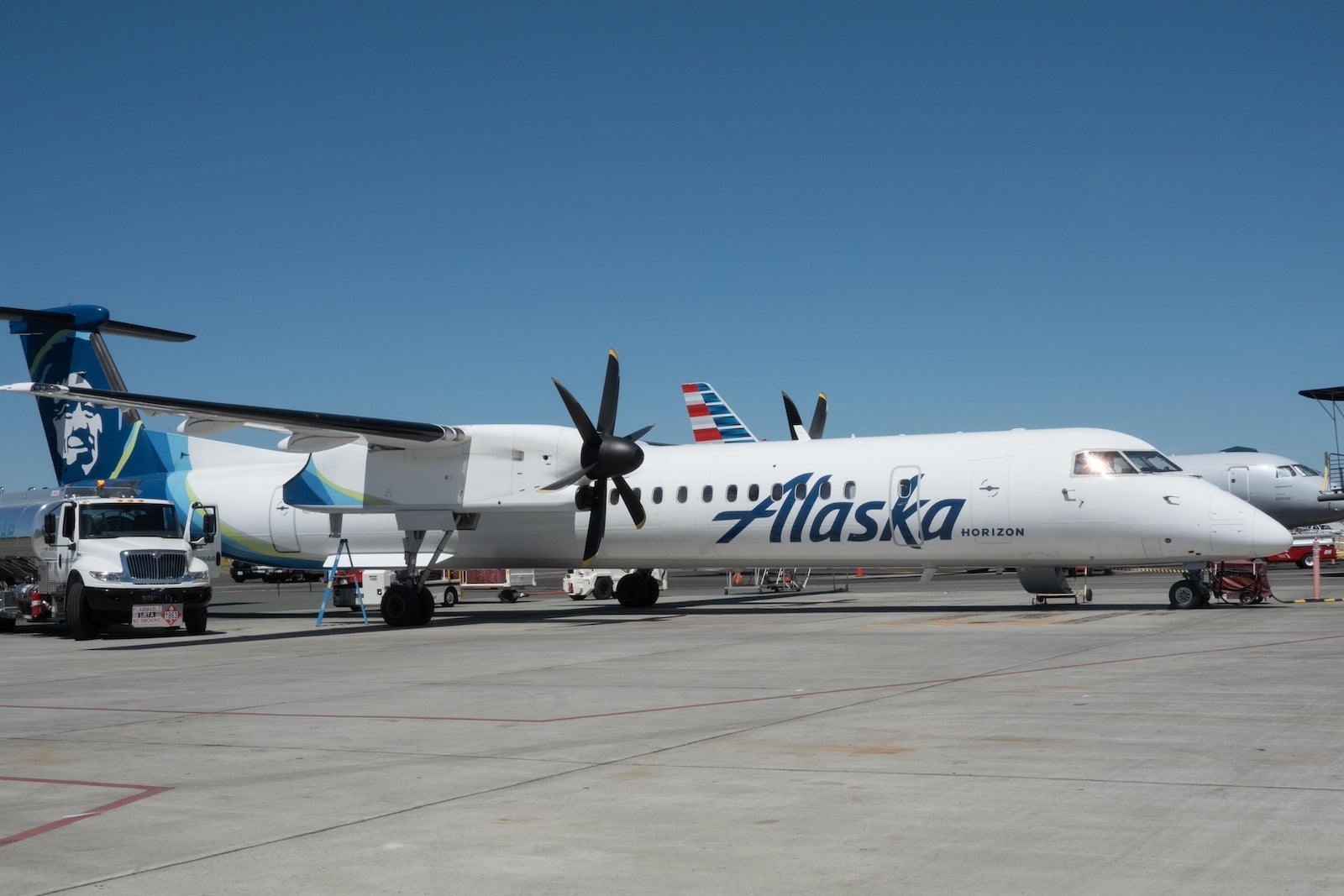 You are currently viewing Alaska Airlines ups Mexico service with new routes to La Paz and Monterrey