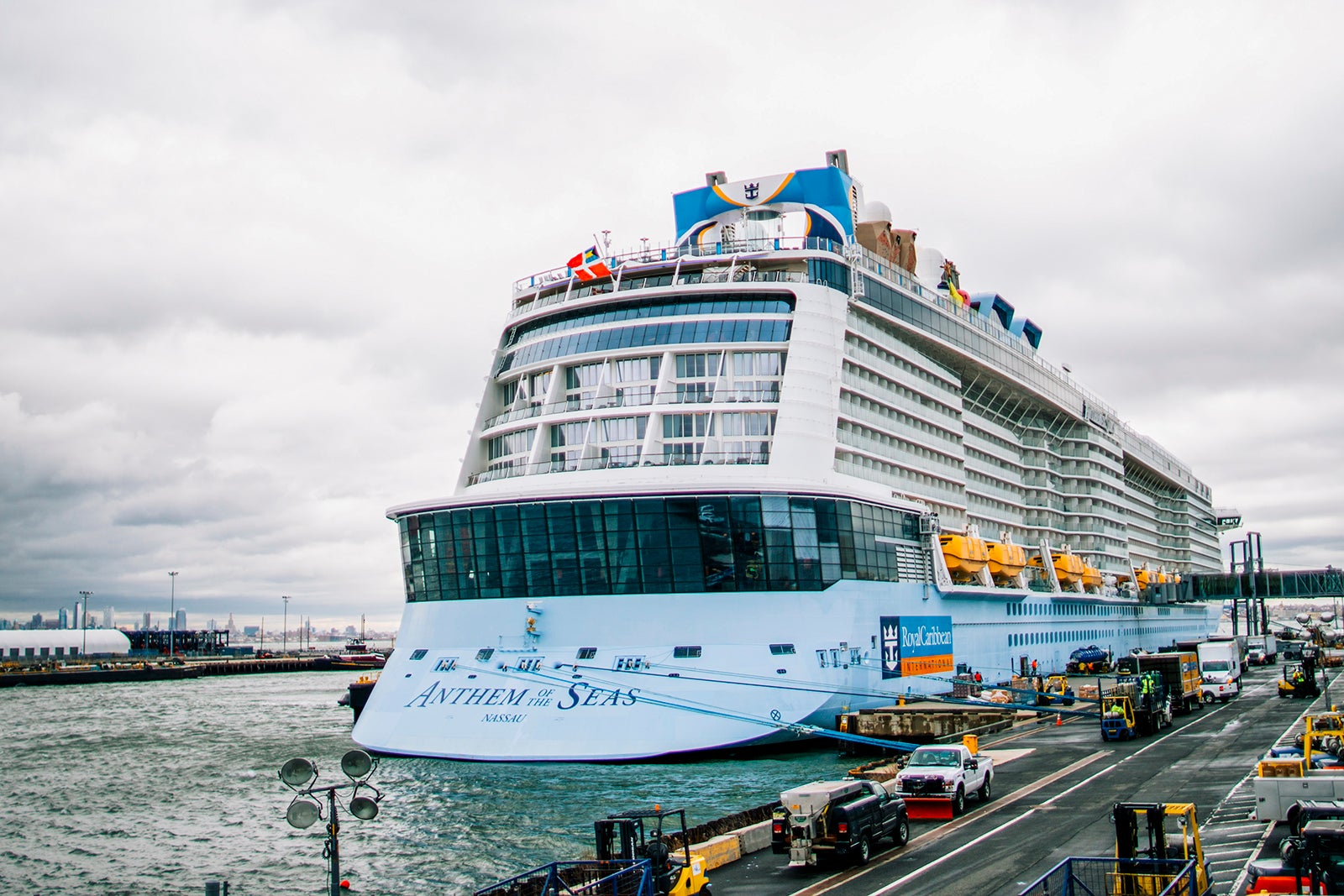 Read more about the article Cape Liberty cruise port: A guide to cruising from New Jersey