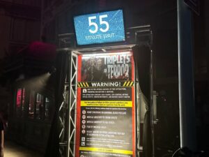 Read more about the article Tricks (and treats) for getting the most out of a visit to Halloween Horror Nights