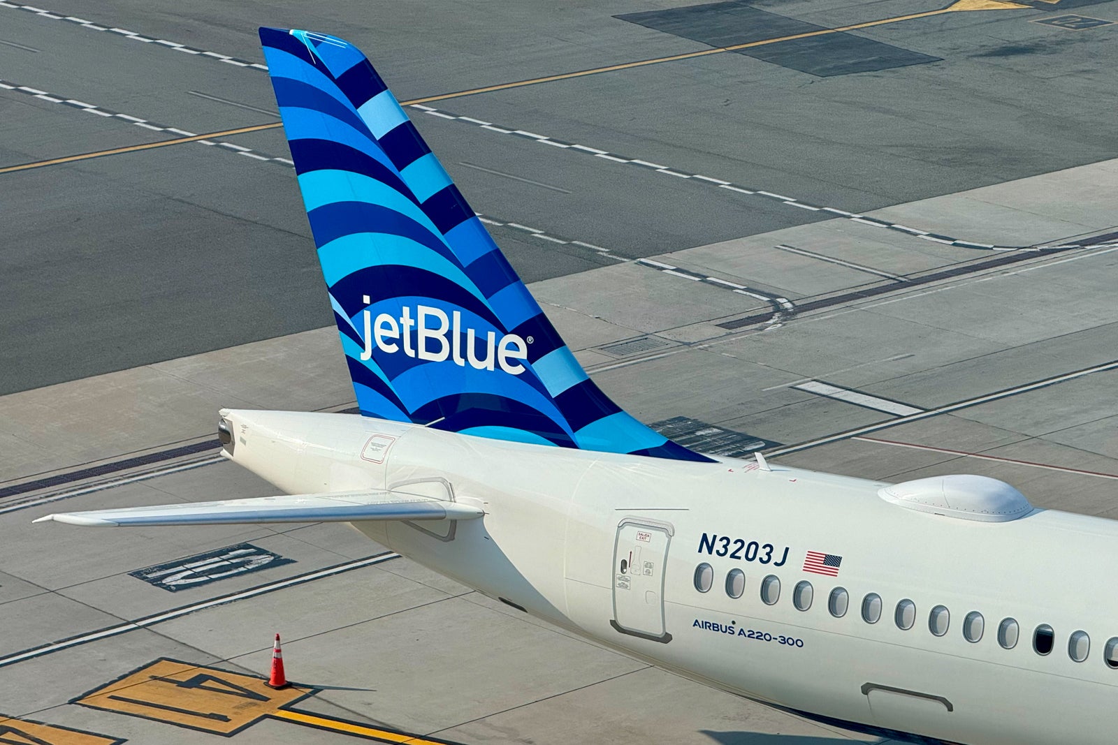 You are currently viewing No more Blade helicopter rides: JetBlue scraps unique Mosaic elite status perk