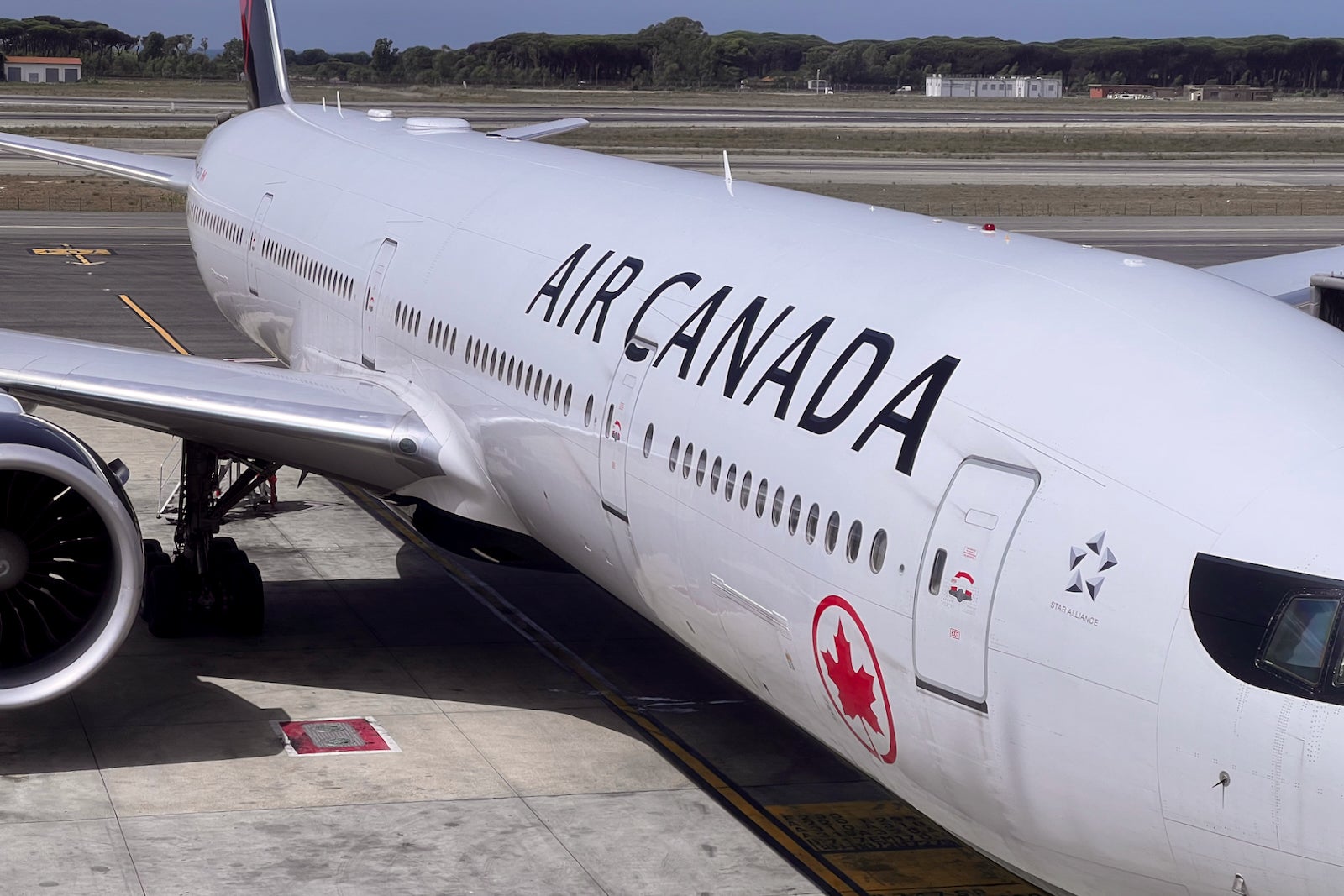 You are currently viewing Air Canada offering 25% off bookings worldwide through May, plus 2,500 bonus points