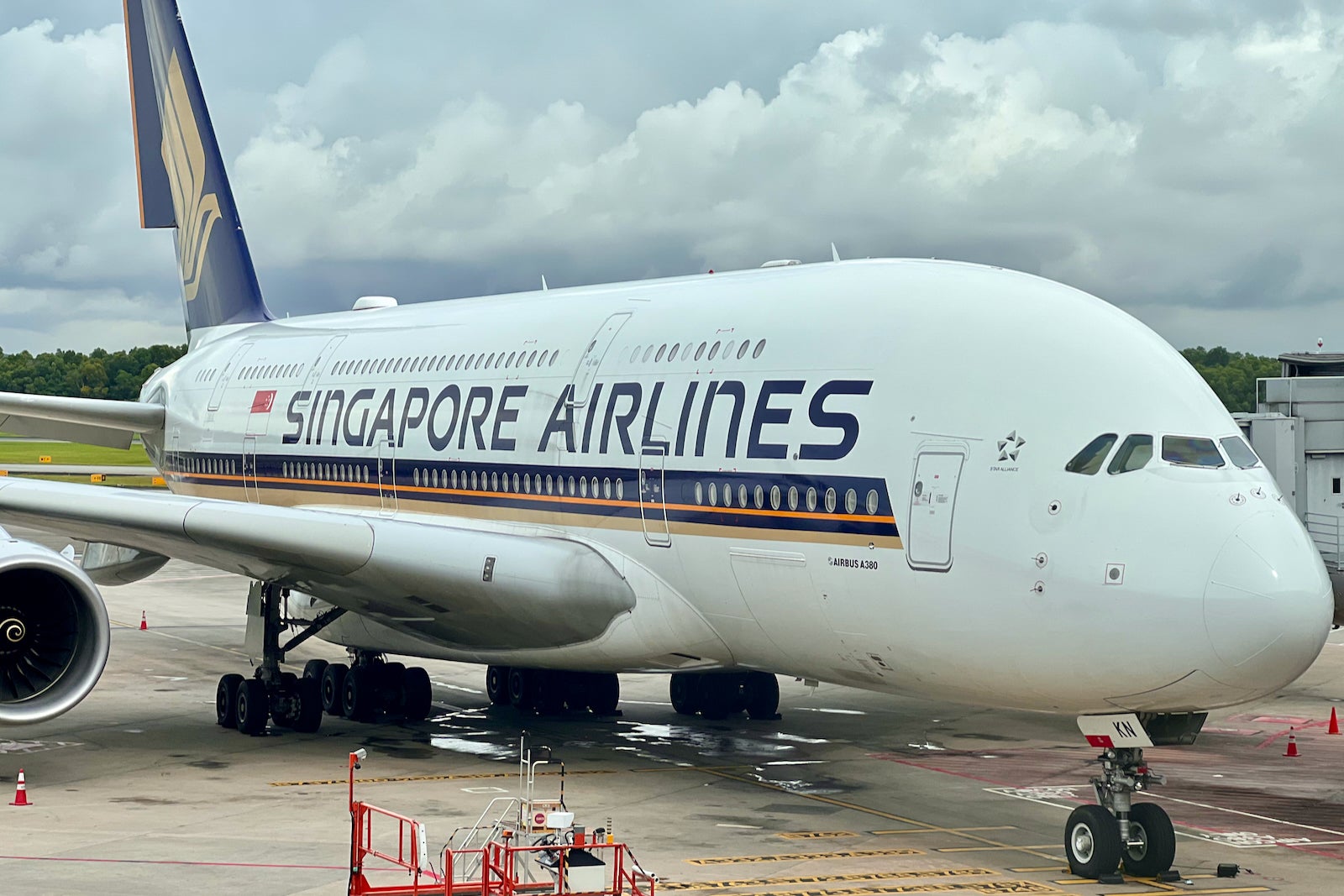 You are currently viewing Singapore KrisFlyer Global Redemption sale: 25% off premium economy from North America — but is it worth it?