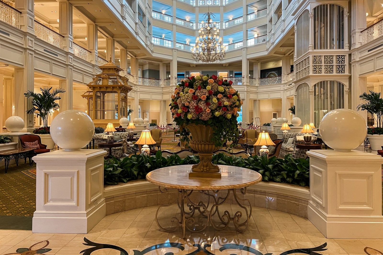 You are currently viewing What it’s like staying at the Grand Floridian, Disney World’s ‘grandest’ resort