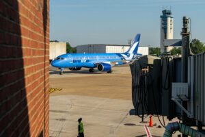 Read more about the article Breeze Airways doubles down on Ohio with 11th crew base: Akron-Canton Airport