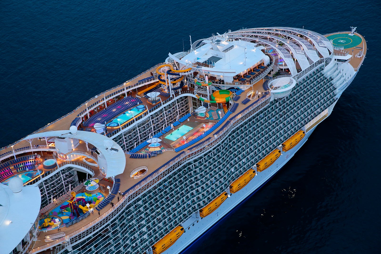 You are currently viewing The 7 classes of Royal Caribbean cruise ships, explained