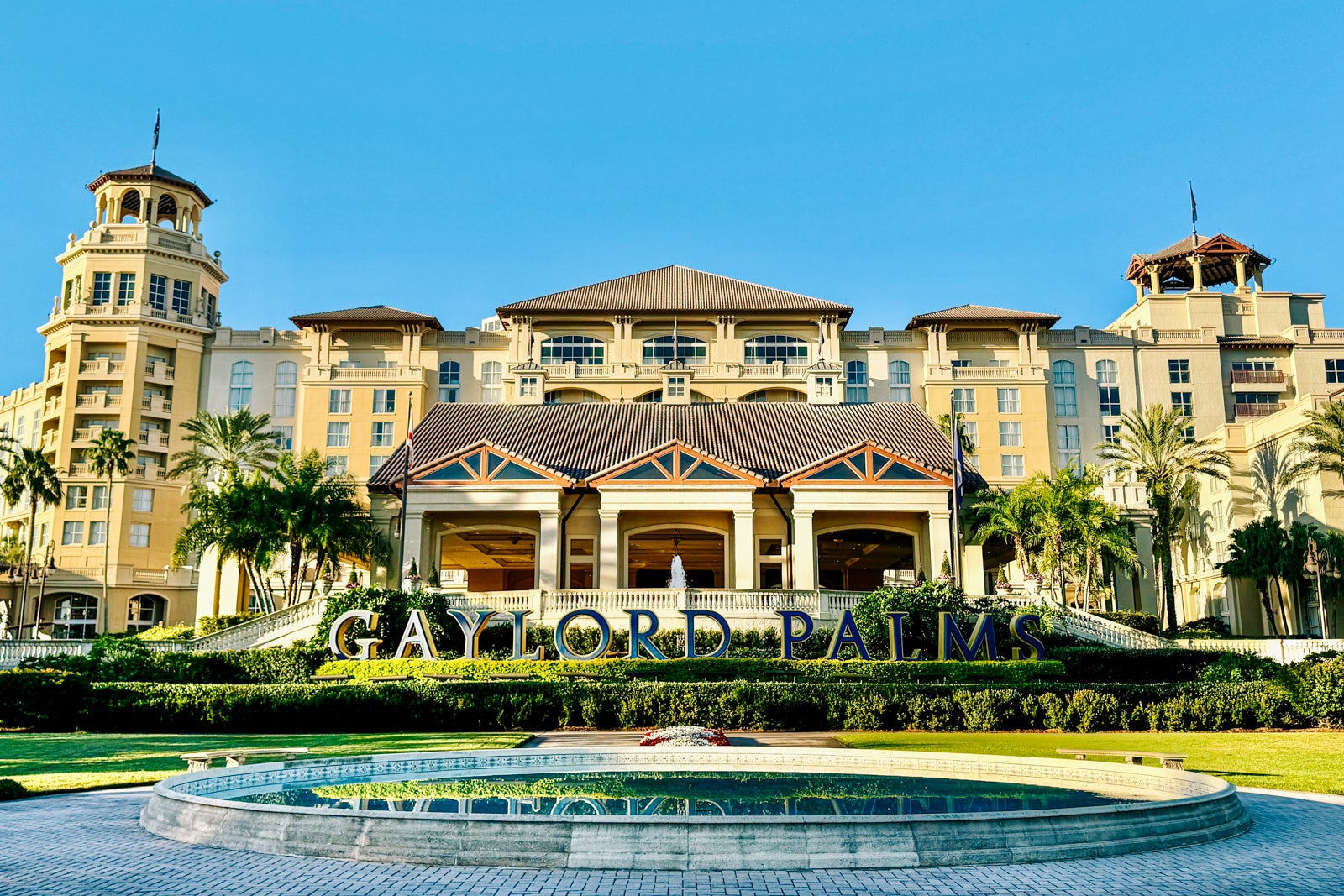 You are currently viewing The best military travel deals for service members