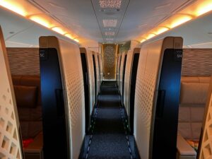 Read more about the article Etihad adds major East Coast hub in latest US expansion, orders dozens of new Boeing jets