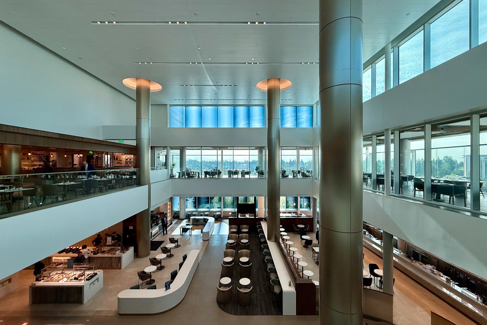 You are currently viewing Delta’s stunning new Seattle business-class lounge is its most unique one yet