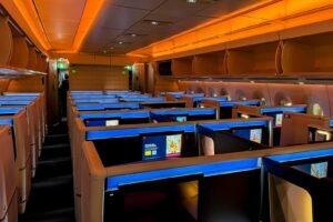 Read more about the article ‘Basic business?’ Fees on $2,500 fares may be coming. ‘Not everybody wants the full experience’