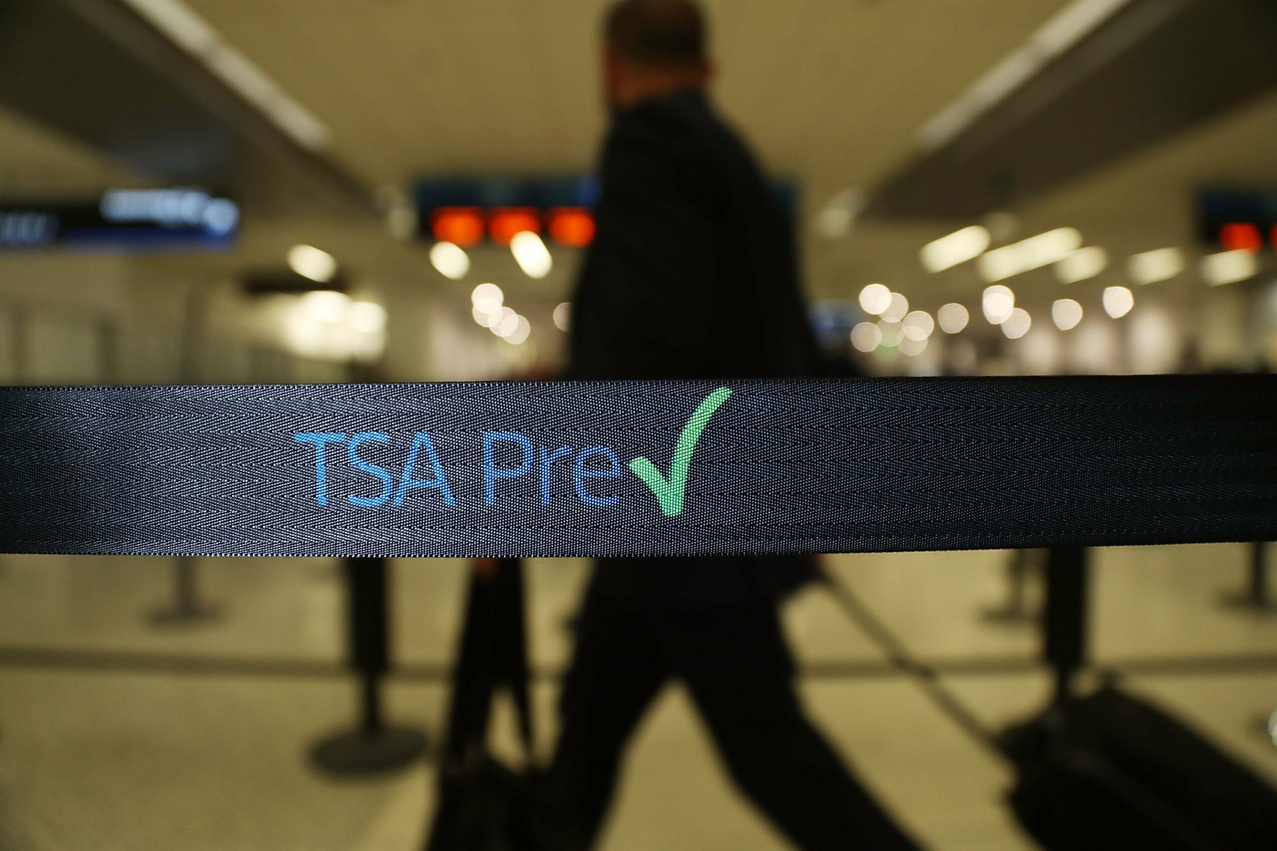 You are currently viewing Global Entry vs. TSA PreCheck: Which is more beneficial?