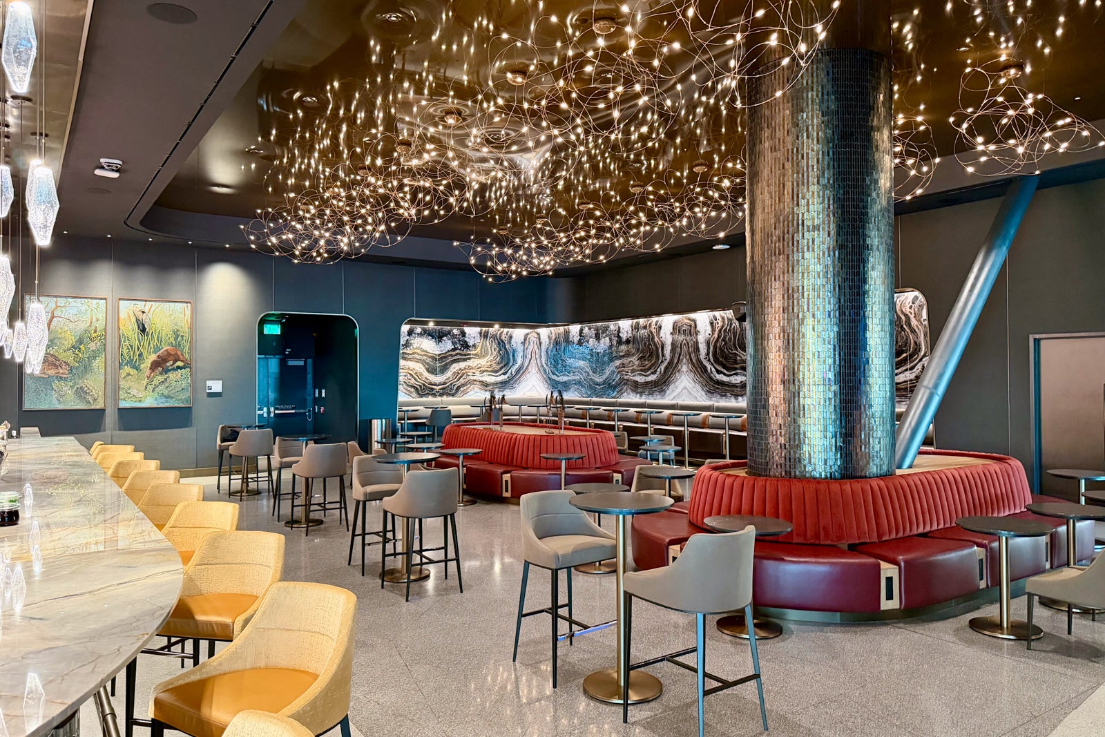 Read more about the article Delta opens stunning new 34,000-square-foot Sky Club in Salt Lake City