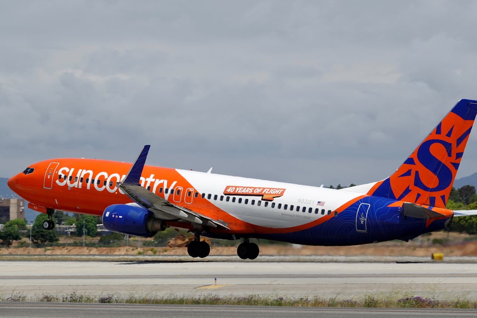 You are currently viewing Allegiant to acquire rival Sun Country Airlines in budget airline merger