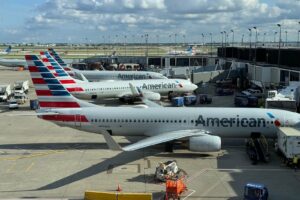 Read more about the article American building a brand-new Admirals Club at Chicago’s O’Hare amid turf battle with United