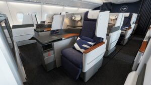 Read more about the article Lufthansa’s first Airbus A380 with upgraded business class debuts on flight to LAX