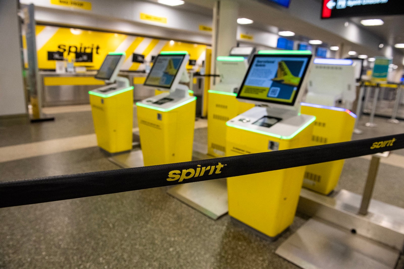 Read more about the article Spirit refunds ‘most’ passengers, but points and vouchers in major jeopardy