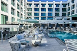 Read more about the article The best coastal hotels to visit during your next seaside getaway