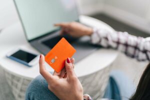 Read more about the article The best credit cards for online shopping