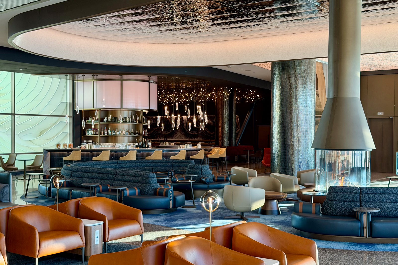 You are currently viewing Delta SkyMiles Reserve Business card review: Premium perks for Delta loyalists