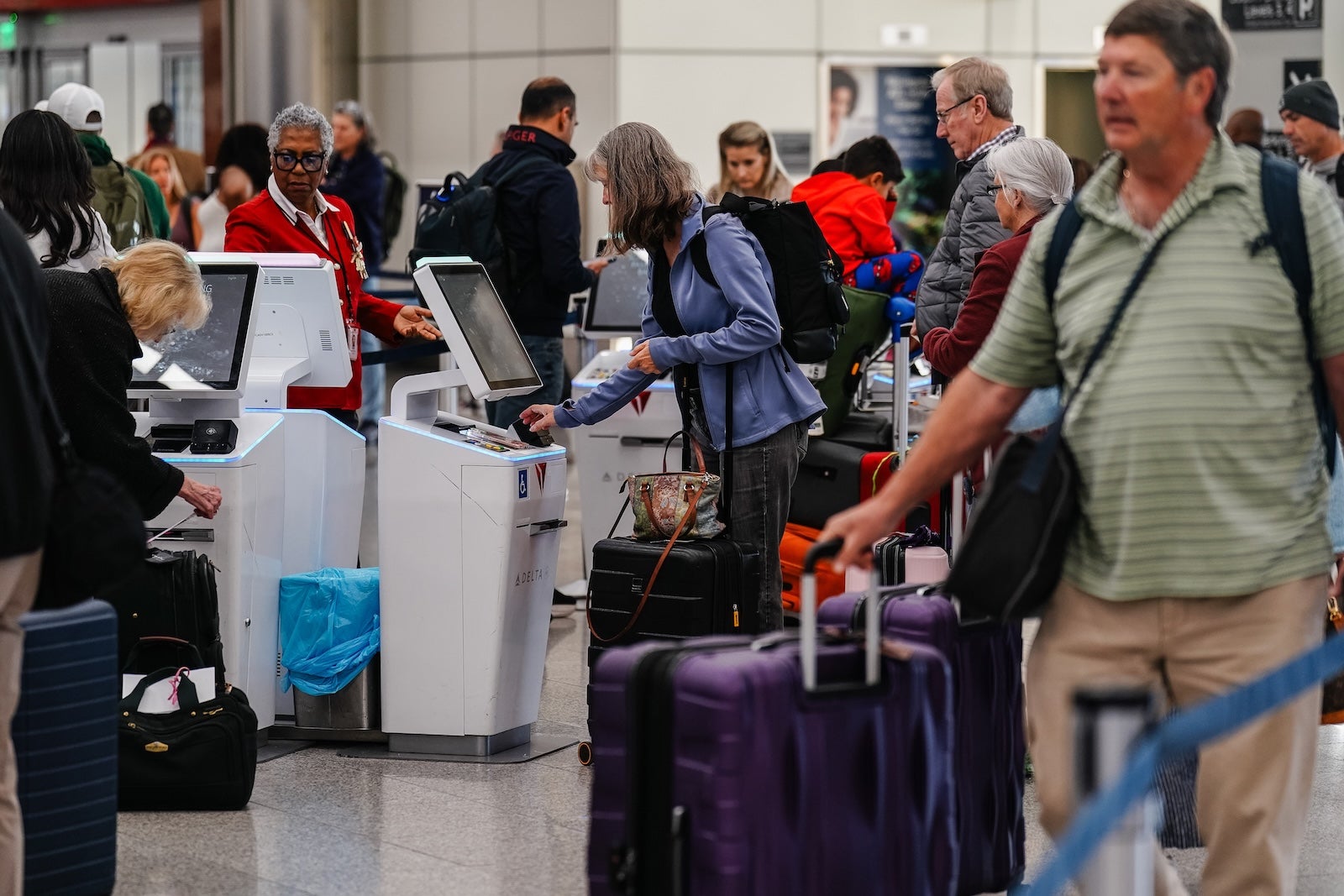 You are currently viewing Best Airlines Report: Tips for summer travel after flight cancellations hit 3-year high
