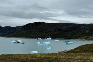 Read more about the article United’s epic Greenland flight (and others) coming back in 2027; luxe new domestic plane delayed