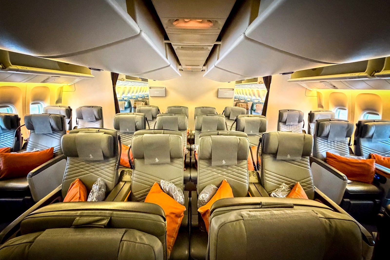 You are currently viewing Worth the upcharge? Flying Singapore Airlines premium economy