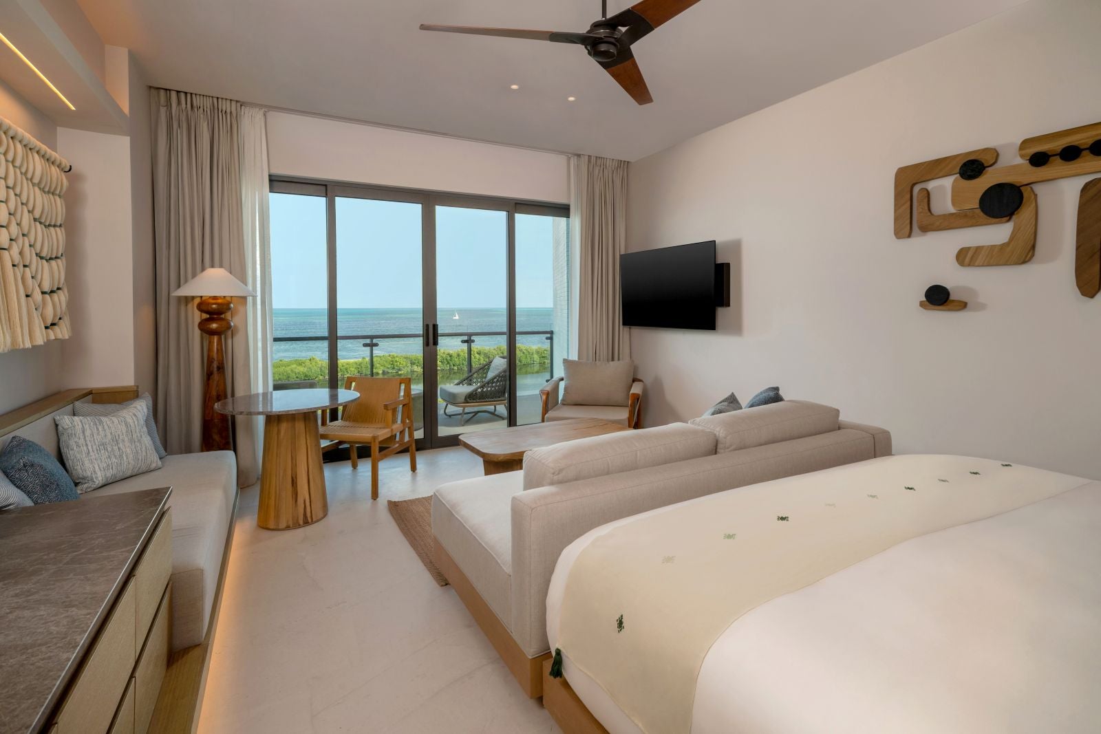 Read more about the article The highly anticipated Grand Hyatt Cancun Beach Resort will debut an all-inclusive experience