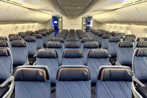 Read more about the article How to earn American Airlines AAdvantage miles